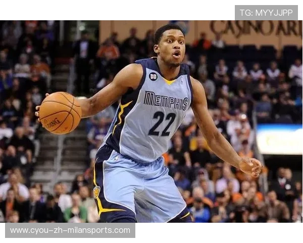 爵士队持续赢球，向季后赛发起冲击，爵士队季后赛名单